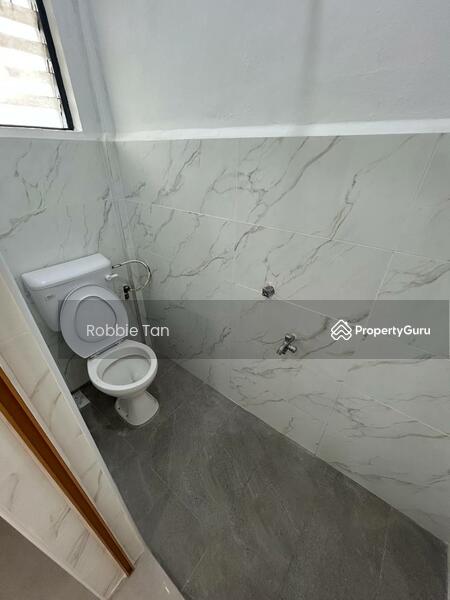 Flat for Sale at Pangsapuri Nuri - Robbie Tan - Bathroom - PropertyGuru.com.my