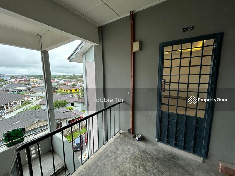 Flat for Sale at Pangsapuri Nuri - Robbie Tan - Balcony - PropertyGuru.com.my