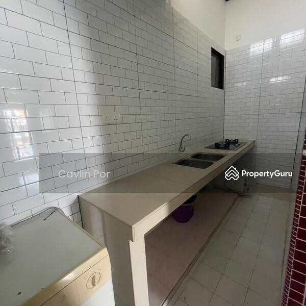 2.5-storey Terraced House for Rent in Segambut (Kuala Lumpur) - Cavlin Por - Kitchen - PropertyGuru.com.my