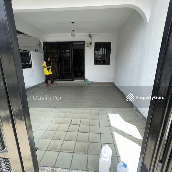 2.5-storey Terraced House for Rent in Segambut (Kuala Lumpur) - Cavlin Por - Entrance - PropertyGuru.com.my