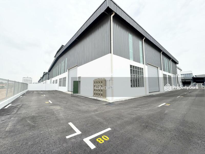 Factory for Sale in Taman Perindustrian Senai (Senai) - Joan Chia - Car Park - PropertyGuru.com.my