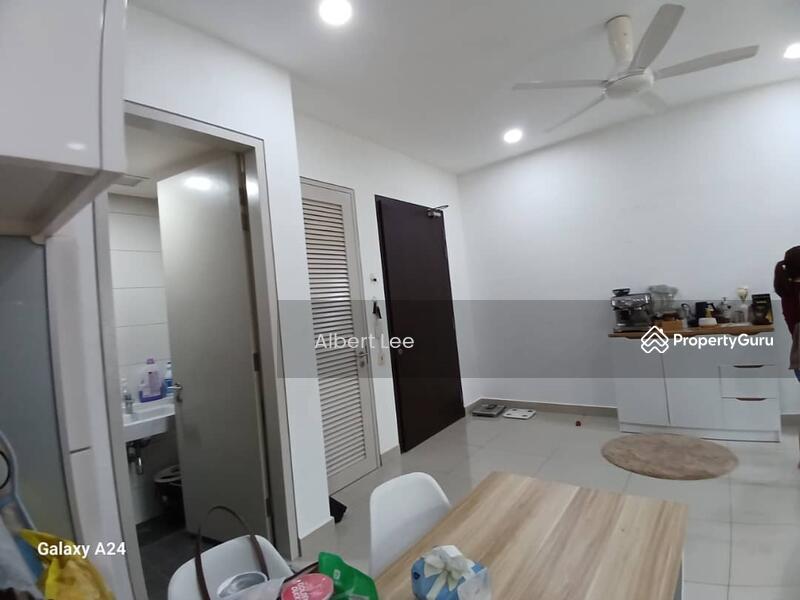 Service Residence for Sale at Paloma @ Tropicana Metropark - Albert Lee - Kitchen - PropertyGuru.com.my