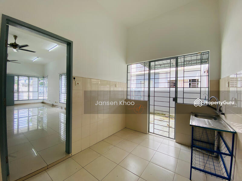 Semi-Detached House for Sale in Setia Alam (Selangor) - Jansen Khoo - Kitchen - PropertyGuru.com.my