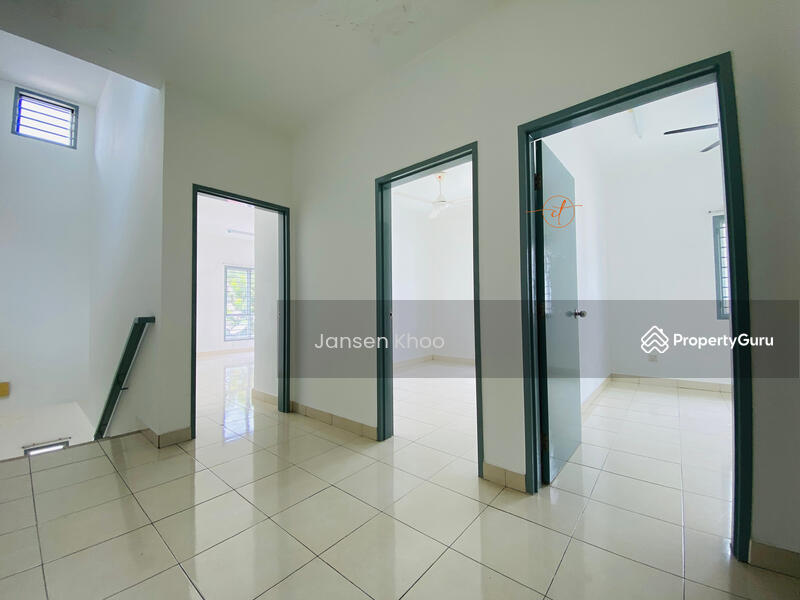 Semi-Detached House for Sale in Setia Impian (Setia Alam) - Jansen Khoo - Hallway - PropertyGuru.com.my