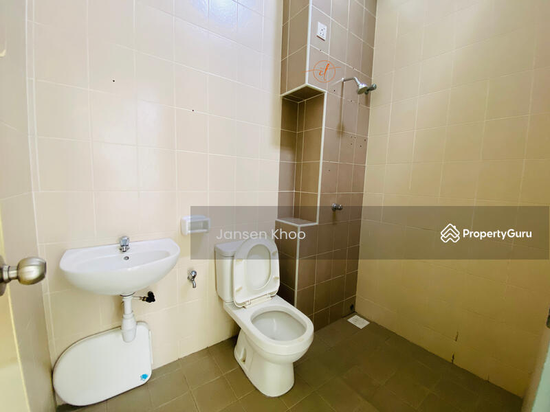 Semi-Detached House for Sale in Setia Alam (Selangor) - Jansen Khoo - Bathroom - PropertyGuru.com.my