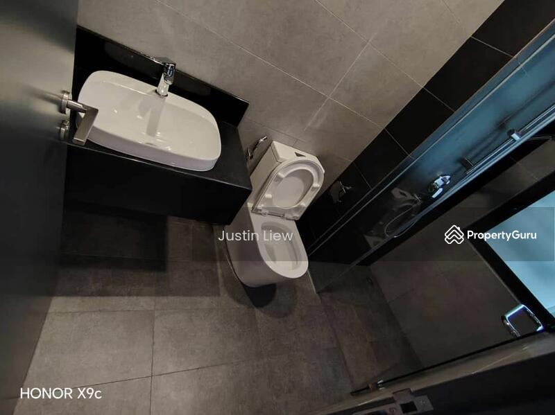 Servis Apartment untuk Disewa di Sunway Velocity TWO - Justin Liew - Bathroom - PropertyGuru.com.my