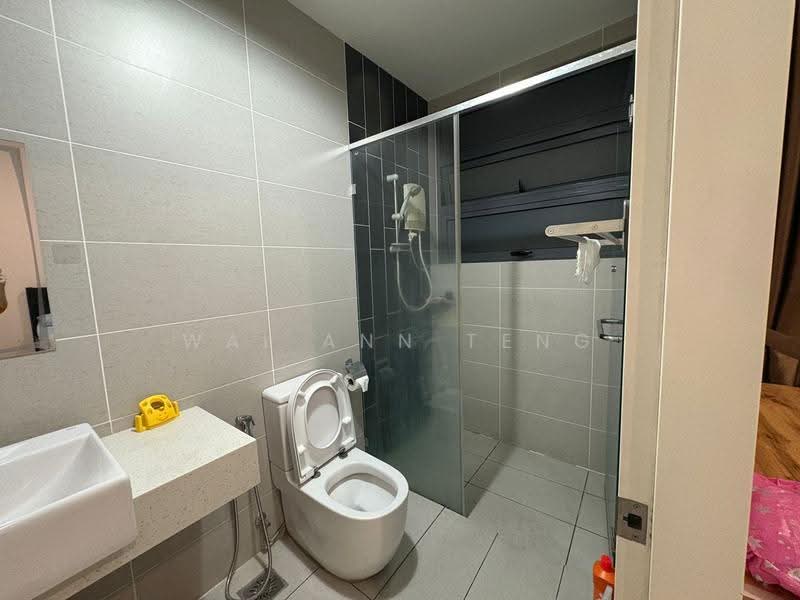 Kediaman Servis untuk Disewa di The Cruise Residence - Wai Ann Teng - Bathroom - PropertyGuru.com.my