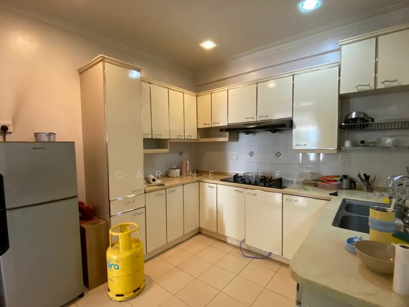 Condominium for Rent at Gold Coast Resort Condominium - Carine Lee - Kitchen - PropertyGuru.com.my