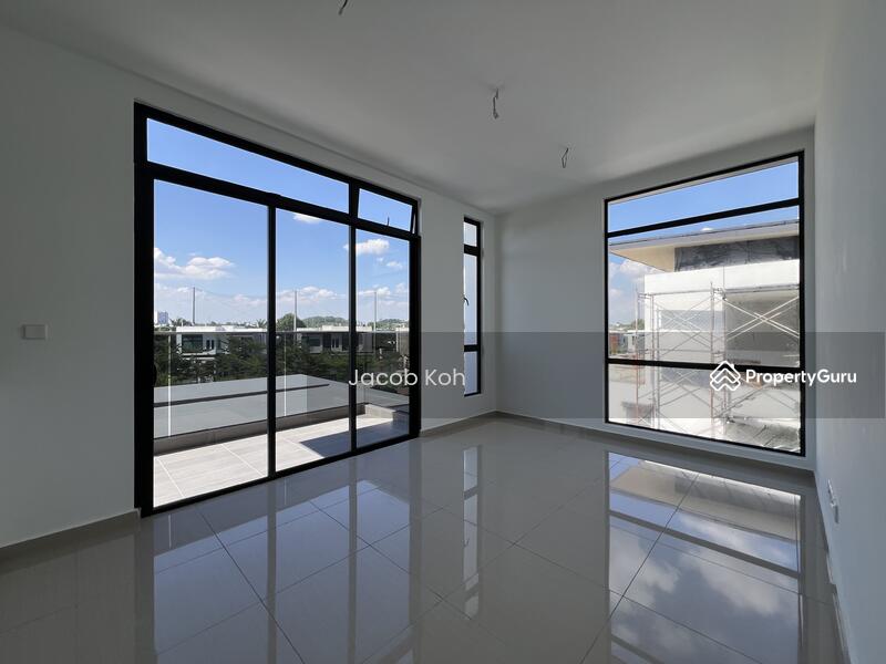 Cluster House for Sale in Horizon Hills (Iskandar Puteri (Nusajaya)) - Jacob Koh - Living Room - PropertyGuru.com.my