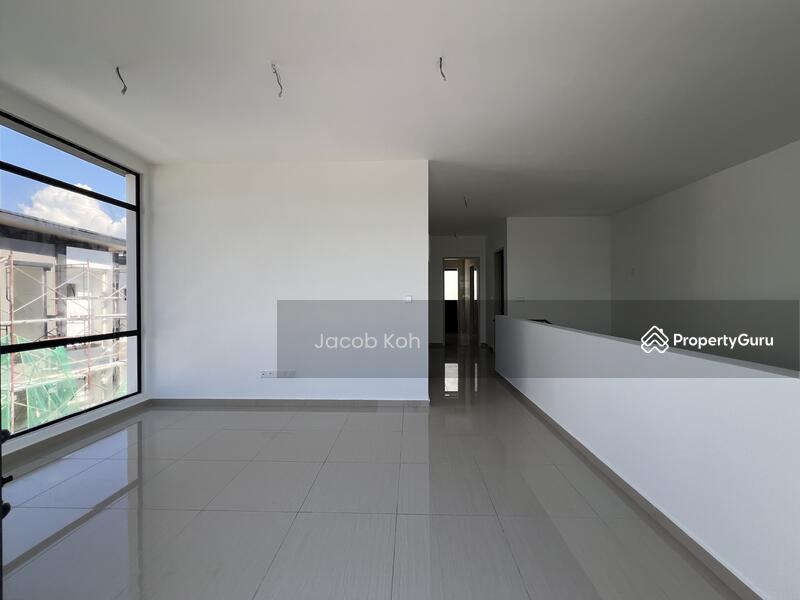 Cluster House for Sale in Horizon Hills (Iskandar Puteri (Nusajaya)) - Jacob Koh - Living Room - PropertyGuru.com.my