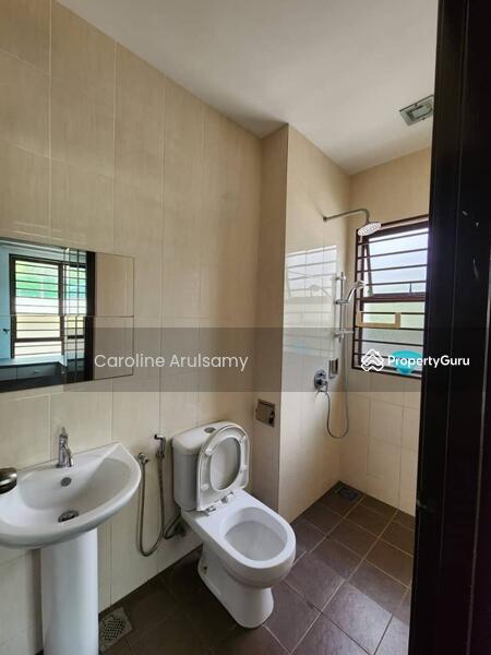 Rumah Berkembar untuk Dijual di Batu 9 (Cheras) - Caroline Arulsamy - Bathroom - PropertyGuru.com.my