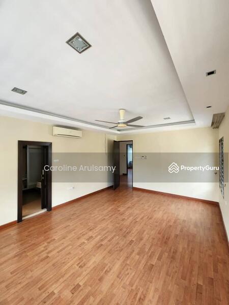 Rumah Berkembar untuk Dijual di Batu 9 (Cheras) - Caroline Arulsamy - Living Room - PropertyGuru.com.my