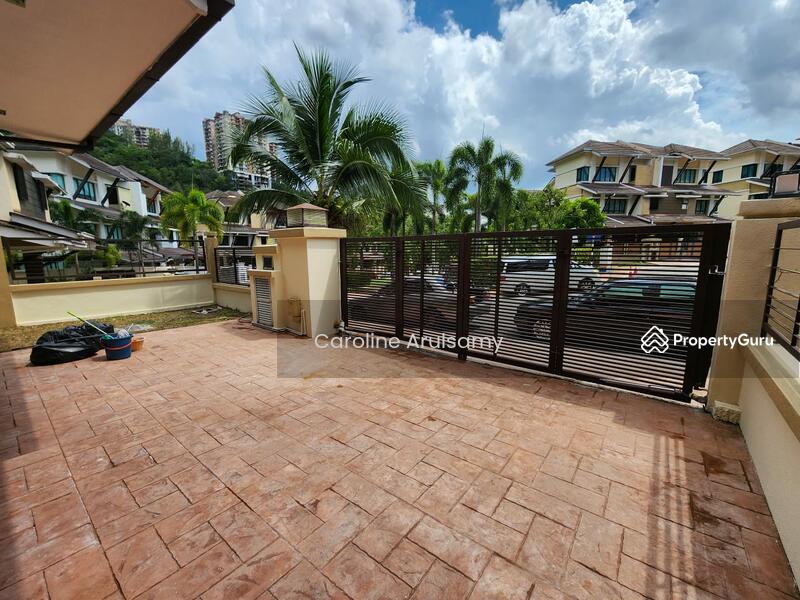Rumah Berkembar untuk Dijual di Batu 9 (Cheras) - Caroline Arulsamy - Garden - PropertyGuru.com.my
