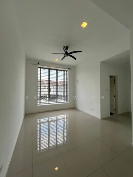Rumah Teres 2 Tingkat untuk Dijual di Kajang (Selangor) - Bryan Wong - Living Room - PropertyGuru.com.my