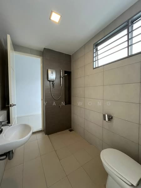 Rumah Teres 2 Tingkat untuk Dijual di Kajang (Selangor) - Bryan Wong - Bathroom - PropertyGuru.com.my
