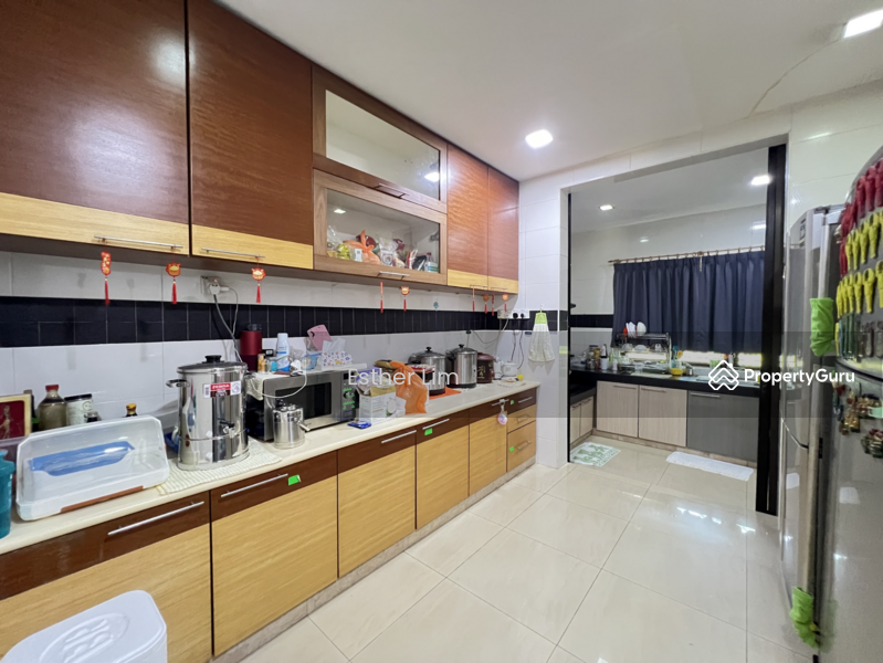 Rumah Berkembar untuk Dijual di Kota Damansara (Selangor) - Esther Lim - PropertyGuru.com.my