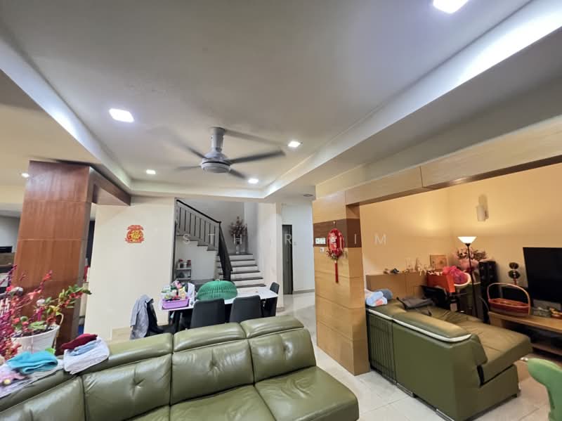 Rumah Berkembar untuk Dijual di Kota Damansara (Selangor) - Esther Lim - PropertyGuru.com.my