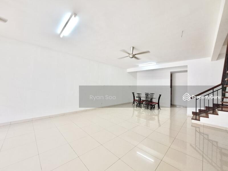 Rumah Teres 2 Tingkat untuk Dijual di Denai Alam (Shah Alam) - Ryan Soo - Living Room - PropertyGuru.com.my