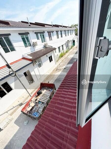 Untuk Disewa - 2 Storey Terrace Taman Saujana KLIA