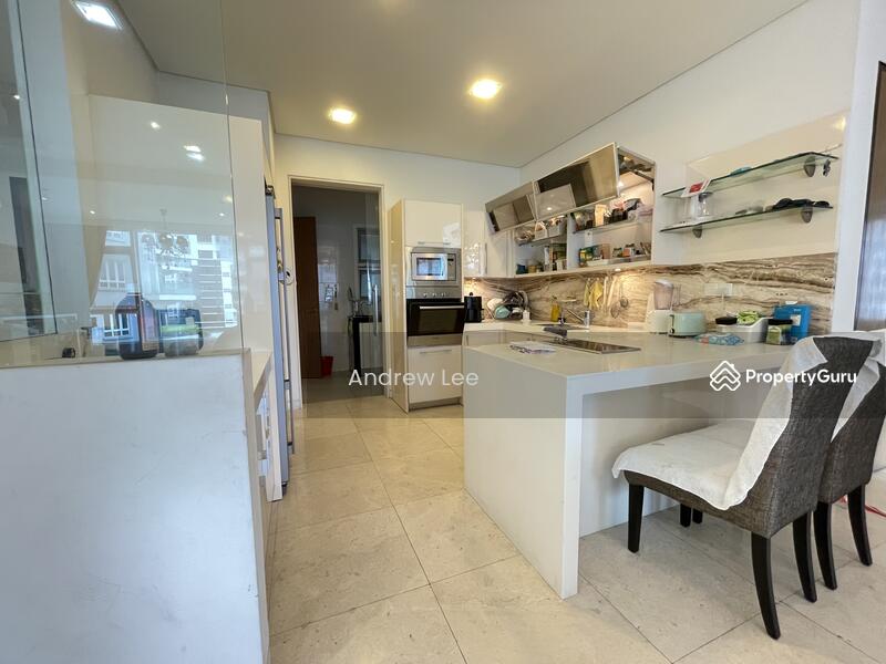 Dry Kitchen