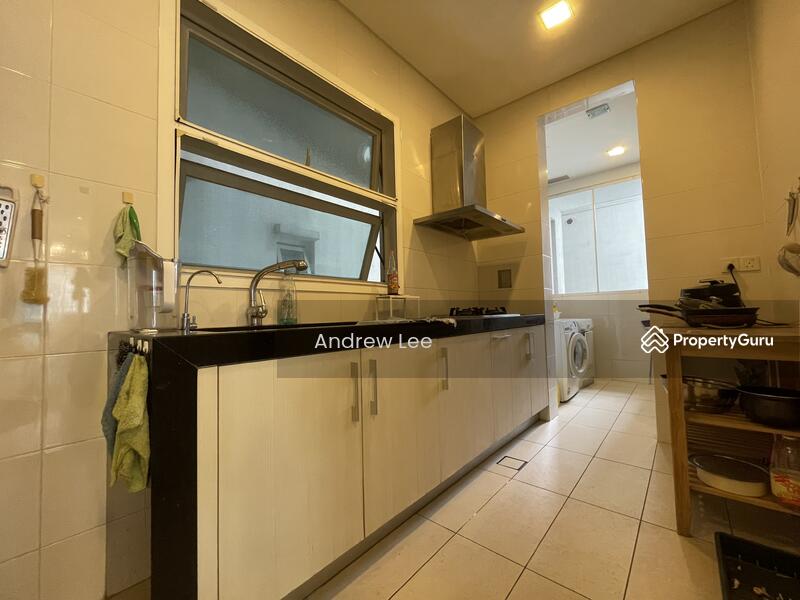 Wet Kitchen