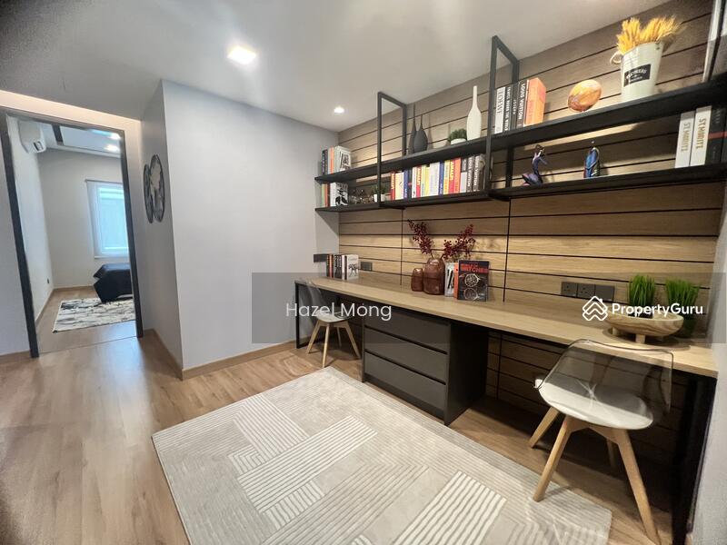 Rumah Teres 2-Tingkat untuk Dijual di Puchong (Puchong) - Hazel Mong - Study - PropertyGuru.com.my