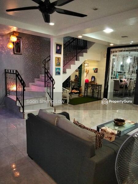 2-storey Terraced House for Sale in Taman Prima Saujana (Kajang) - Soon Sheng Law - Living Room - PropertyGuru.com.my