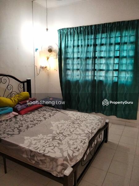 2-storey Terraced House for Sale in Taman Prima Saujana (Kajang) - Soon Sheng Law - Bedroom - PropertyGuru.com.my