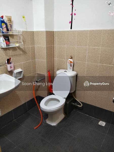 2-storey Terraced House for Sale in Taman Prima Saujana (Kajang) - Soon Sheng Law - Bathroom - PropertyGuru.com.my