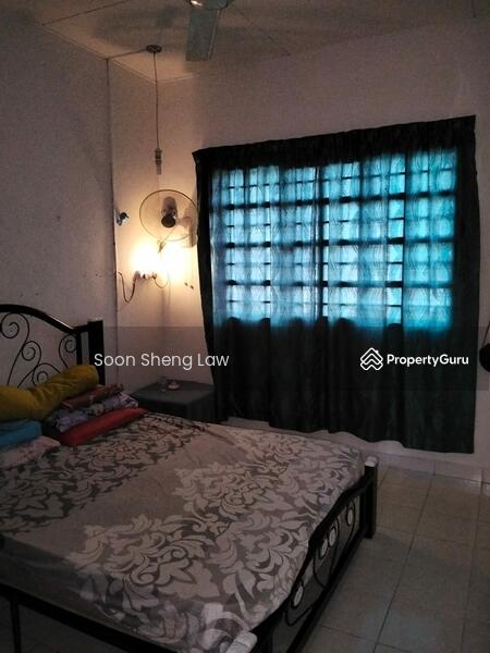 2-storey Terraced House for Sale in Taman Prima Saujana (Kajang) - Soon Sheng Law - Bedroom - PropertyGuru.com.my