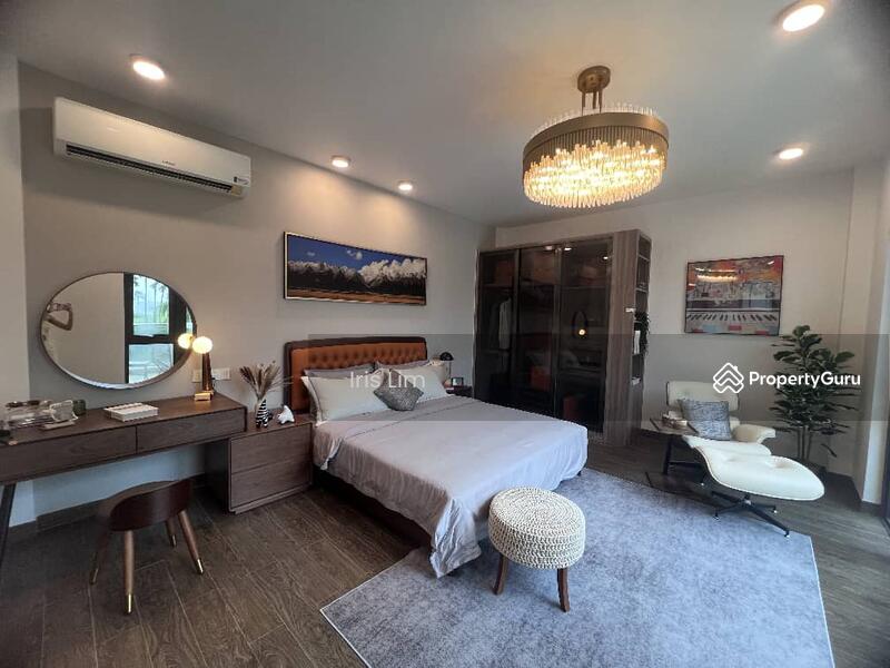 Rumah Kluster untuk Dijual di Forest City (Gelang Patah) - Iris Lim - Master Bedroom - PropertyGuru.com.my