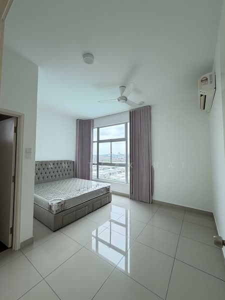 Apartment for Sale at D'Rich Executive Suites - Tan Teak Hai - Bedroom - PropertyGuru.com.my