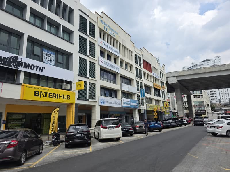 For Rent - Damansara perdana
