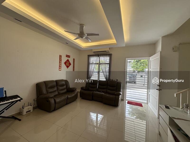 Terraced House for Sale in Eco Grandeur (Puncak Alam) - Alex Yin - Living Room - PropertyGuru.com.my