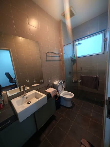 Semi-Detached House for Rent in Cyberjaya (Selangor) - Mandy Lim - Bathroom - PropertyGuru.com.my