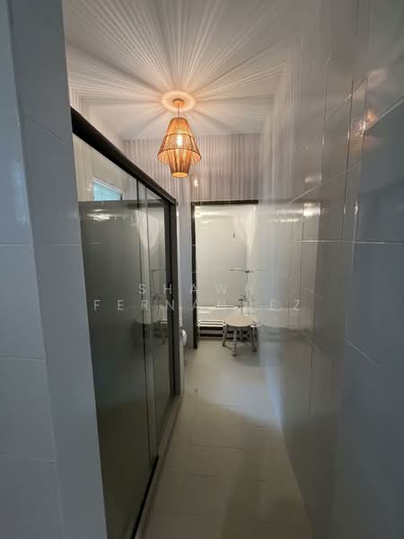 Bungalow for Sale in Seksyen 5 (Petaling Jaya) - Shawn Fernandez - Bathroom - PropertyGuru.com.my