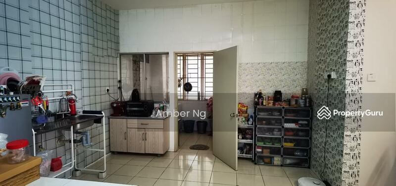 Condominium for Sale at Platinum Hill PV 8 - Amber Ng - Kitchen - PropertyGuru.com.my