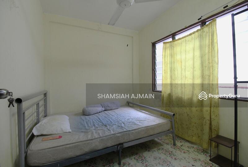 Untuk Dijual - Flat PKNS Section 7