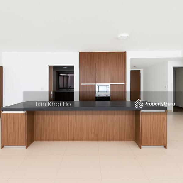 Dry Kitchen