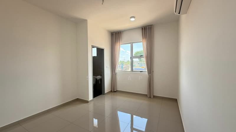 Rumah Teres 2 Tingkat untuk Dijual di Taman Mutiara Rini (Skudai) - SP Yap - Bathroom - PropertyGuru.com.my