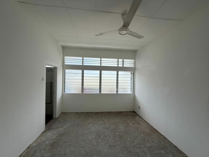 Semi-Detached House for Rent in Farlim (Ayer Itam) - CK Goh - Interior - PropertyGuru.com.my