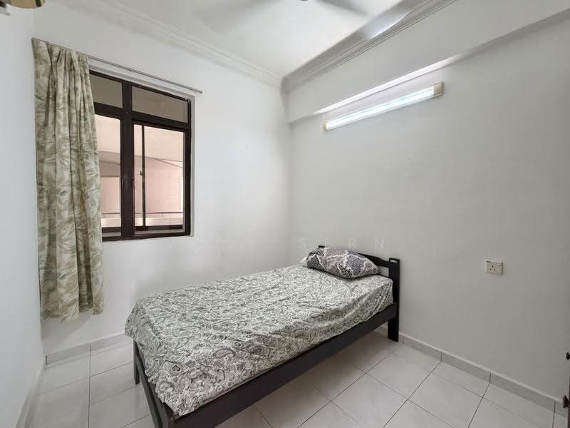 Condominium for Rent at E-Park Condominium - Weng Sern - Bedroom - PropertyGuru.com.my