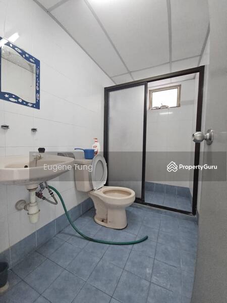 Pangsapuri untuk Disewa di Halaman Kristal - Eugene Tung - Bathroom - PropertyGuru.com.my