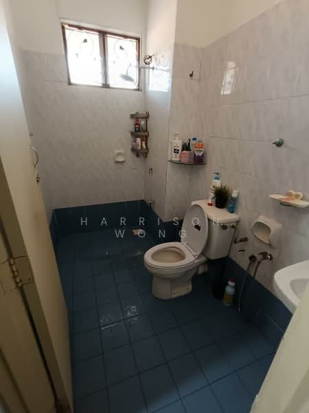 Rumah Teres untuk Dijual di Alam Damai (Cheras) - Harrison Wong - Bathroom - PropertyGuru.com.my