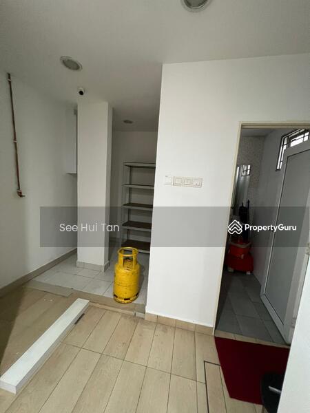 Rumah Teres untuk Dijual di Prima Selayang (Selayang) - See Hui Tan - Kitchen - PropertyGuru.com.my