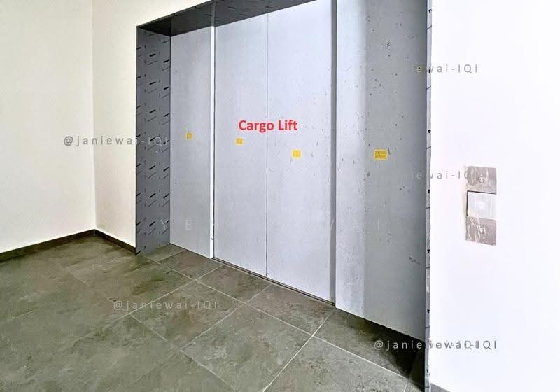 Retail Space untuk Disewa di Bangsar Baru (Bangsar) - Janie Wai - Entrance - PropertyGuru.com.my