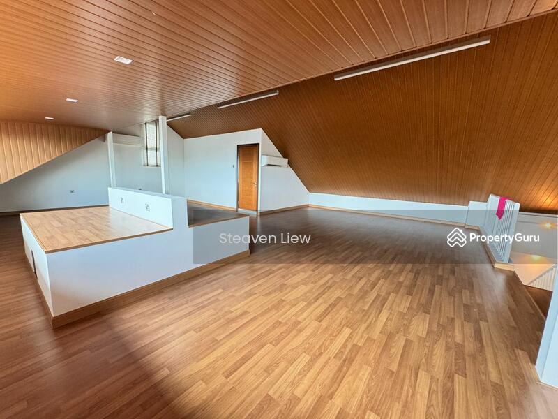 Mezzanine Floor