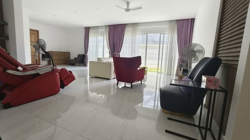 Rumah Berkembar untuk Dijual di Tanjung Tokong (Penang) - Jeff Ooi - Living Room - PropertyGuru.com.my