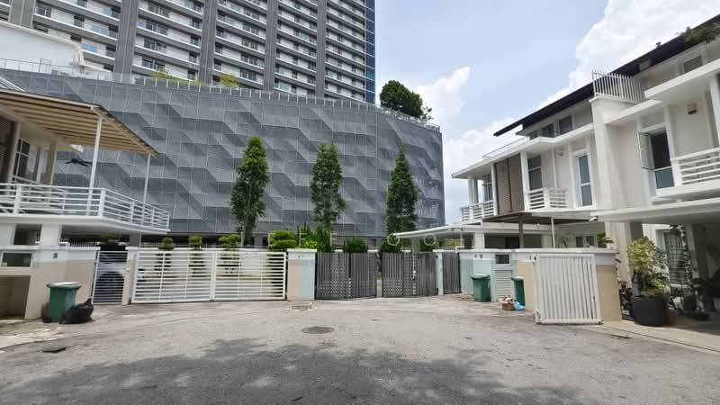 Rumah Berkembar untuk Dijual di Tanjung Tokong (Penang) - Jeff Ooi - Exterior - PropertyGuru.com.my
