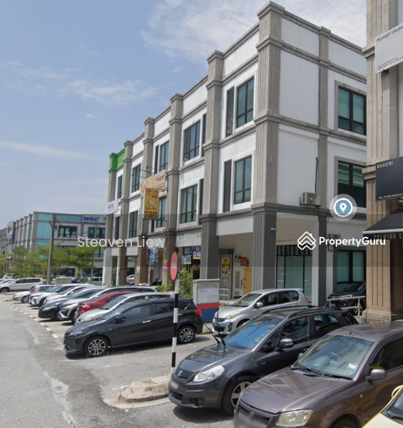 For Sale - Seri kembangan Taman Bukit Serdang BS5 Shop Lot